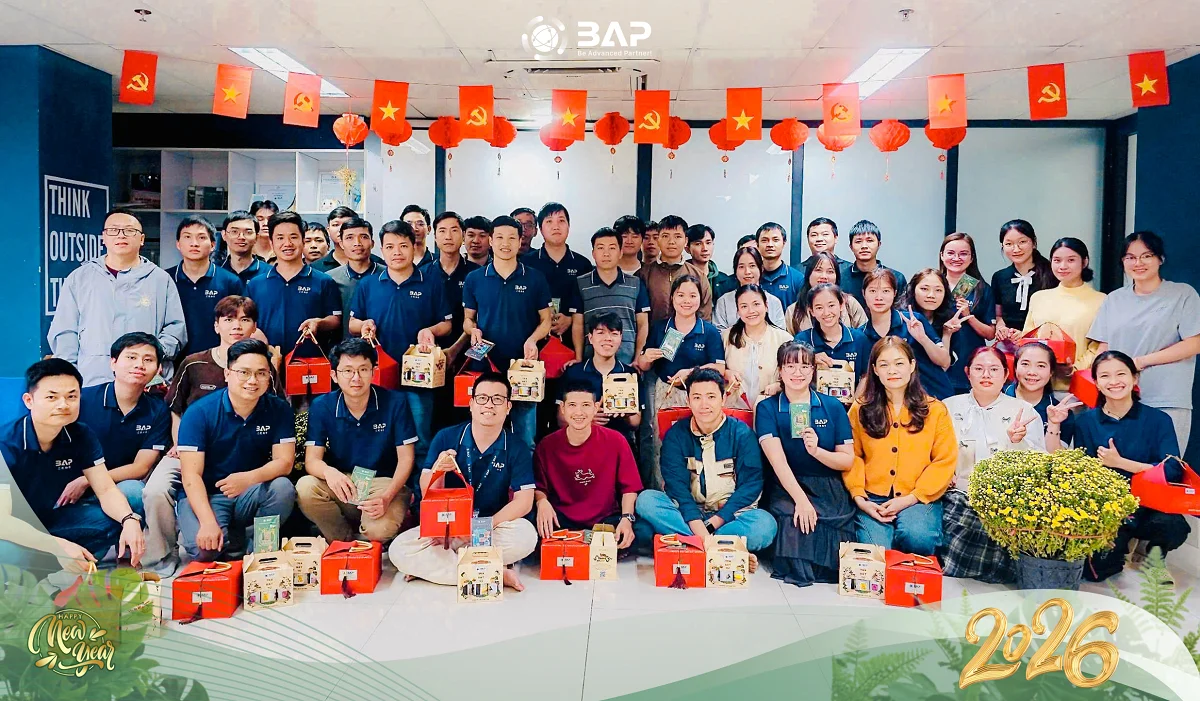 BAP Huế nhận quà Tết